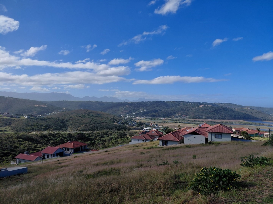 Bedroom Property for Sale in Avonddans Western Cape